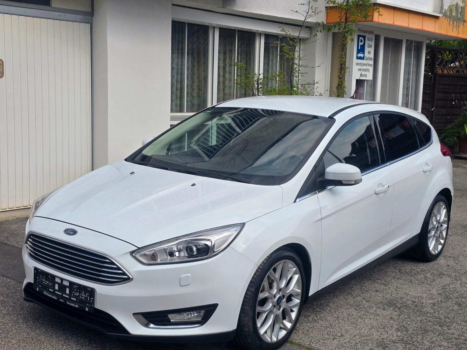 Ford Focus Lim. Titanium Garantie - Tüv - Service...