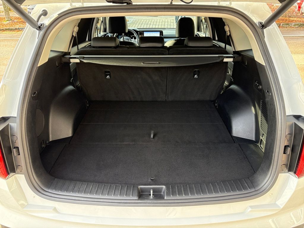 Fahrzeugabbildung Kia Sorento 1.6 T-GDI Plug-In Hybrid Spirit 4WD EURO