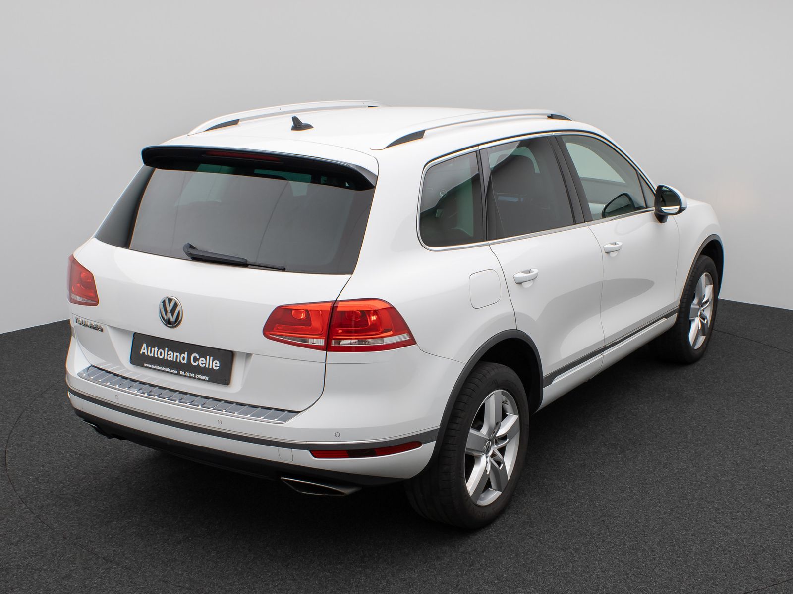 Fahrzeugabbildung Volkswagen Touareg V6 3.0 TDI Terrain Tech 4Motion PDC AHK
