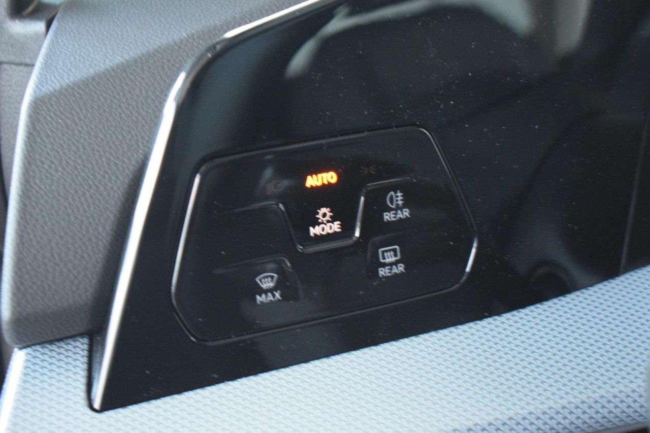 Volkswagen Golf - Bild 12