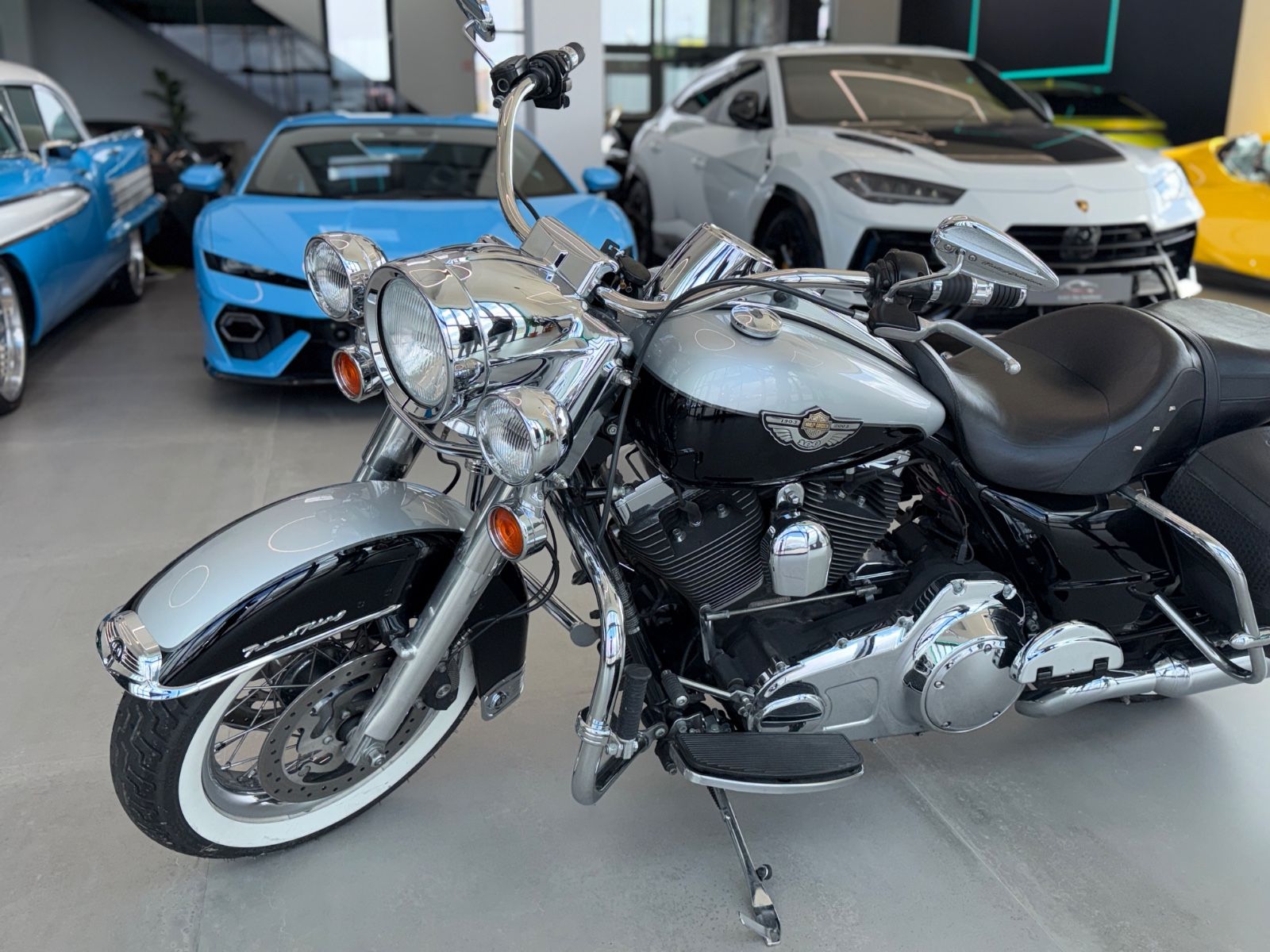 Road King 100th Anniversary Style