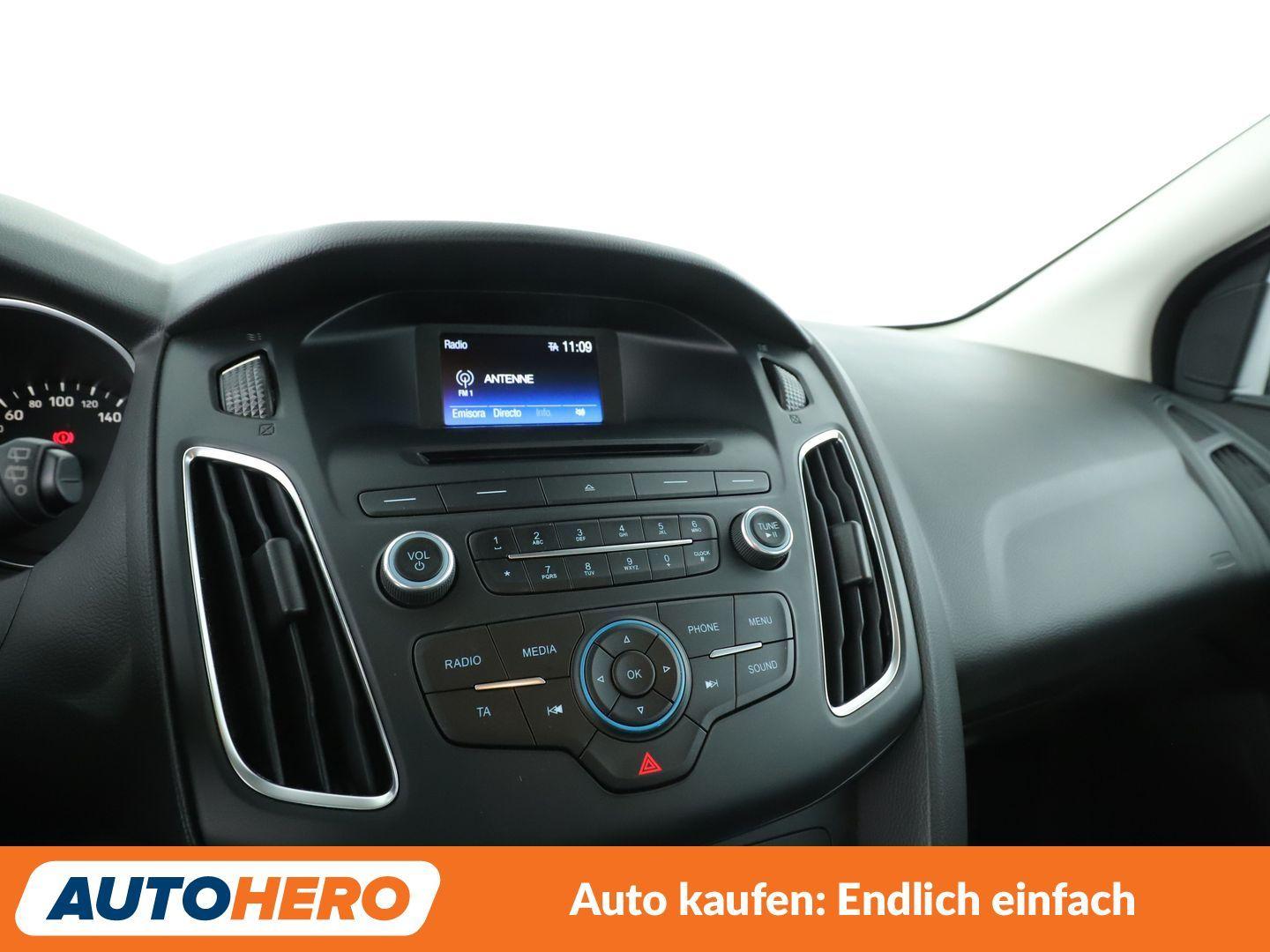 Ford Focus 1.0 EcoBoost Trend*PDC*SHZ*KLIMA*GARANTIE*