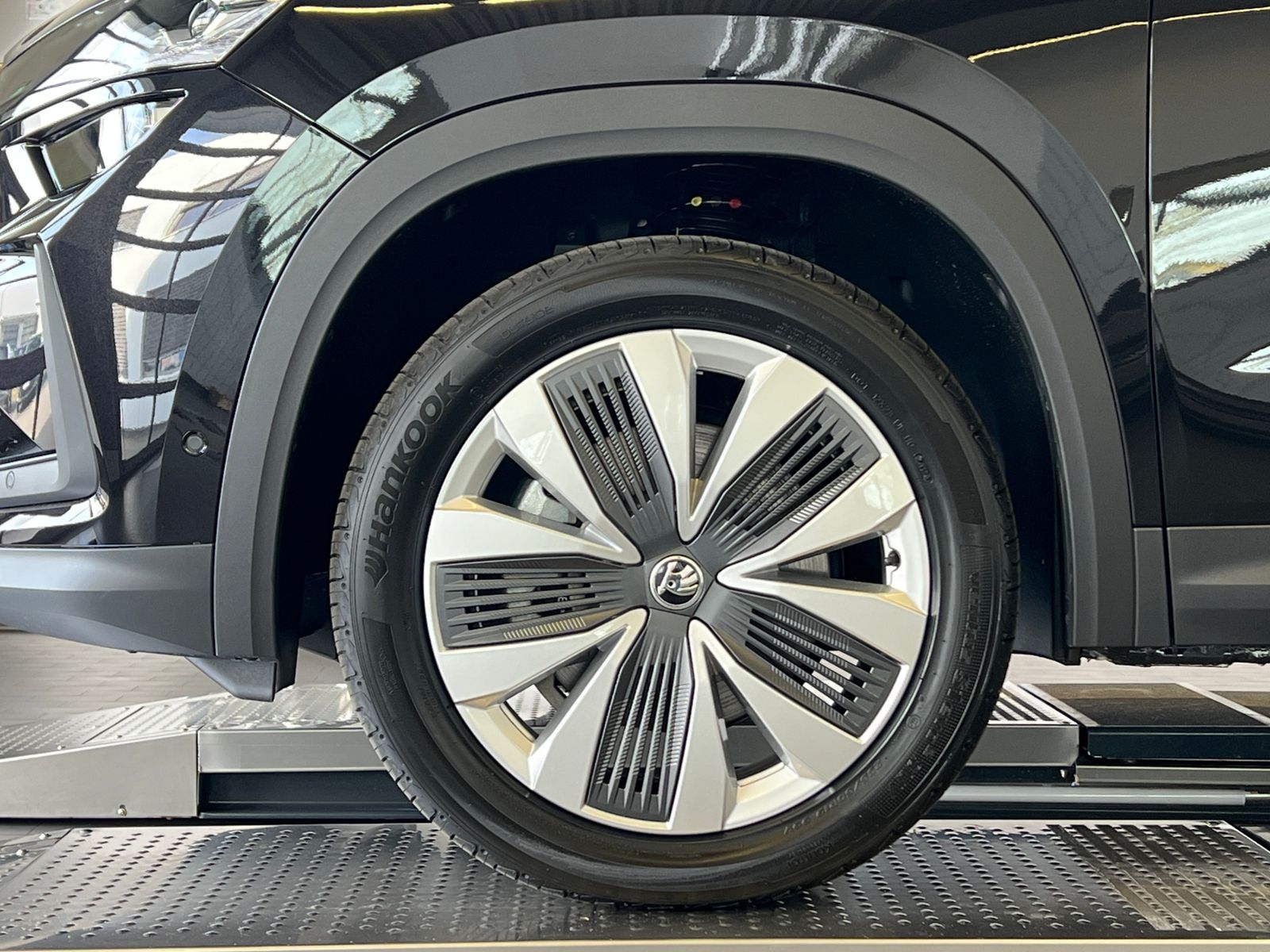 Fahrzeugabbildung SKODA Kodiaq Selection 2.0 TDI DSG 4x4 *AHK, 7 Sitze,