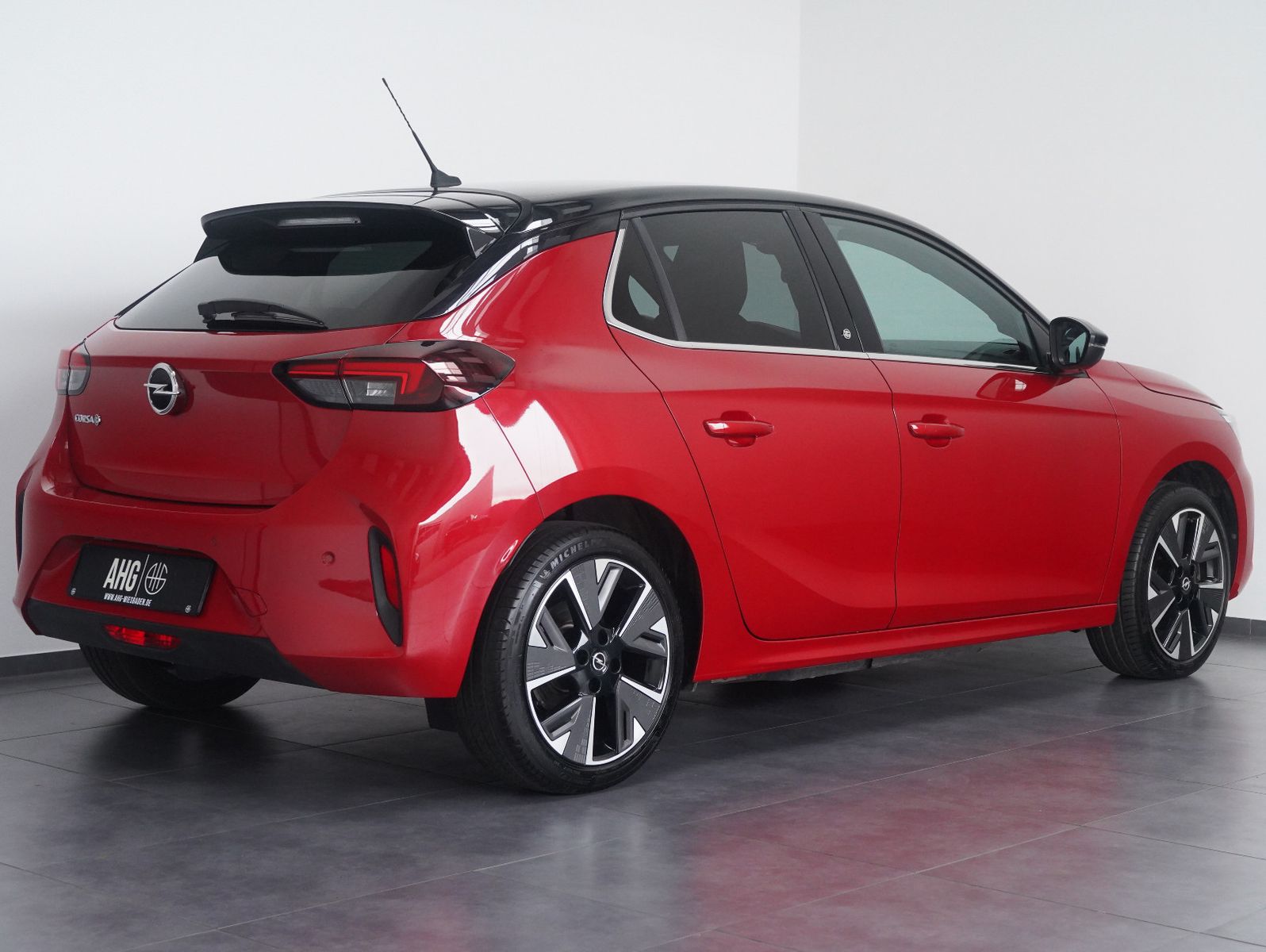 Fahrzeugabbildung Opel Corsa F e Ultimate CARPLAY/INTELLILUX/11KW/SOH