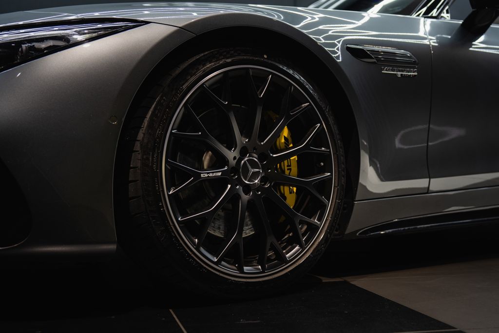 MERCEDES-BENZ SL 63 AMG*BURMESTER*360*HU* MANUFAKTUR*1.HAND MERCEDES-BENZ SL 63 AMG*BURMESTER*360*HU* MANUFAKTUR*1.HAND