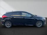 Ford Focus 1.5 EcoBoost Start-Stopp-System ST-Line - Ford Focus: Stop Start