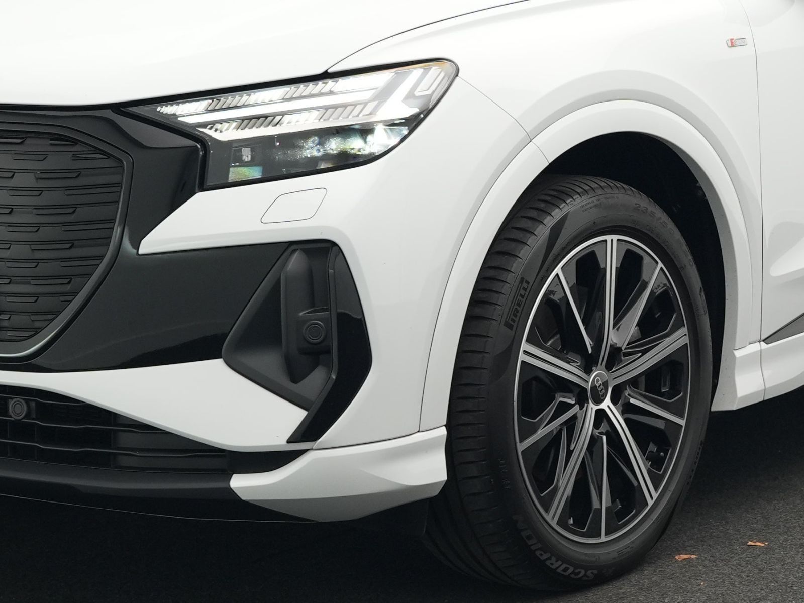 Audi Q4 e-tron - Bild 22