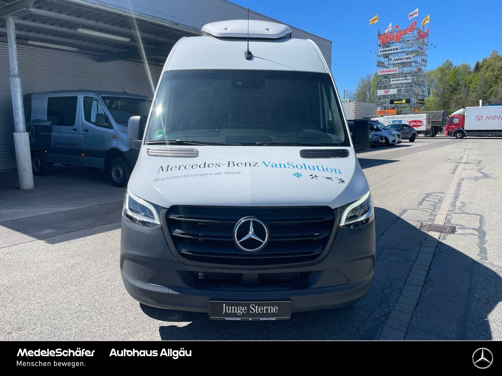 Mercedes-Benz Sprinter 317 CDI Kerstner Kühler LED SCHWINGSITZ