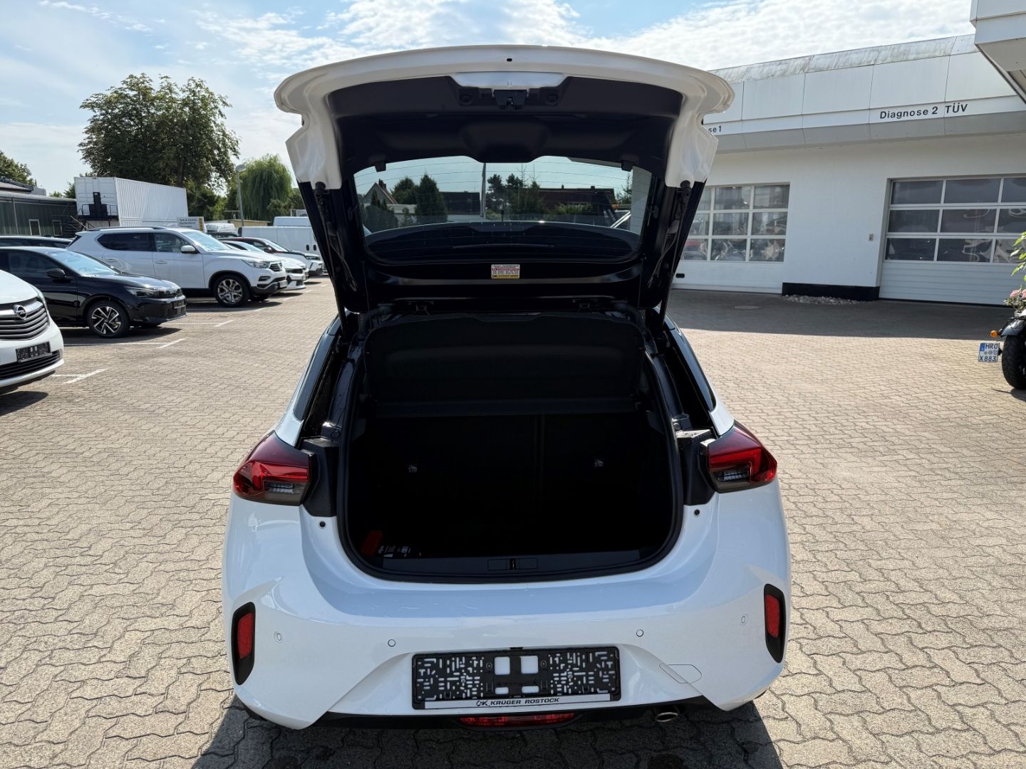 Fahrzeugabbildung Opel Corsa F GS SHZ+LHZ+Kamera