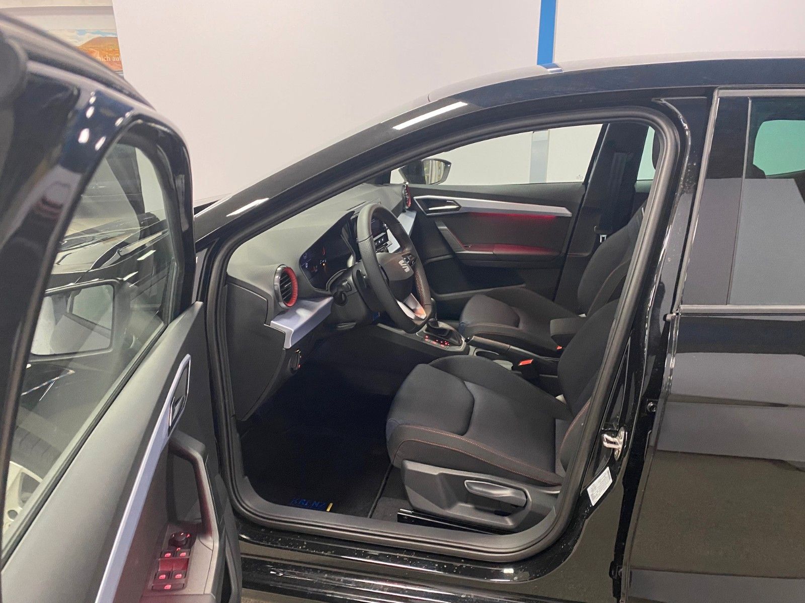 Fahrzeugabbildung SEAT Ibiza 1.0 TSI--FR--DSG+Garantie bis 2031+KAMERA+