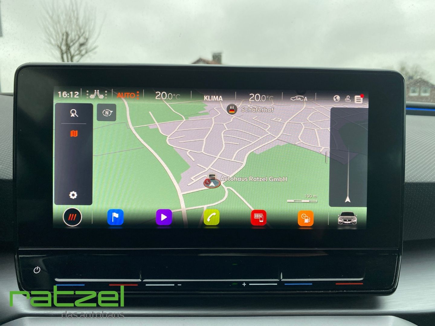 Fahrzeugabbildung SEAT Leon 1.5 eTSI Sportstourer FR Automatik Navi Dig
