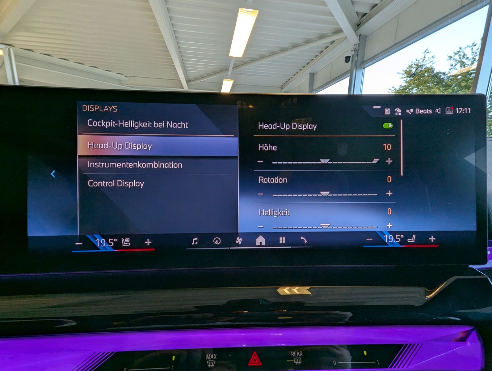 Fahrzeugabbildung BMW 540  d xD M-Sport PRO Pano Innov. Travel AHK 20"
