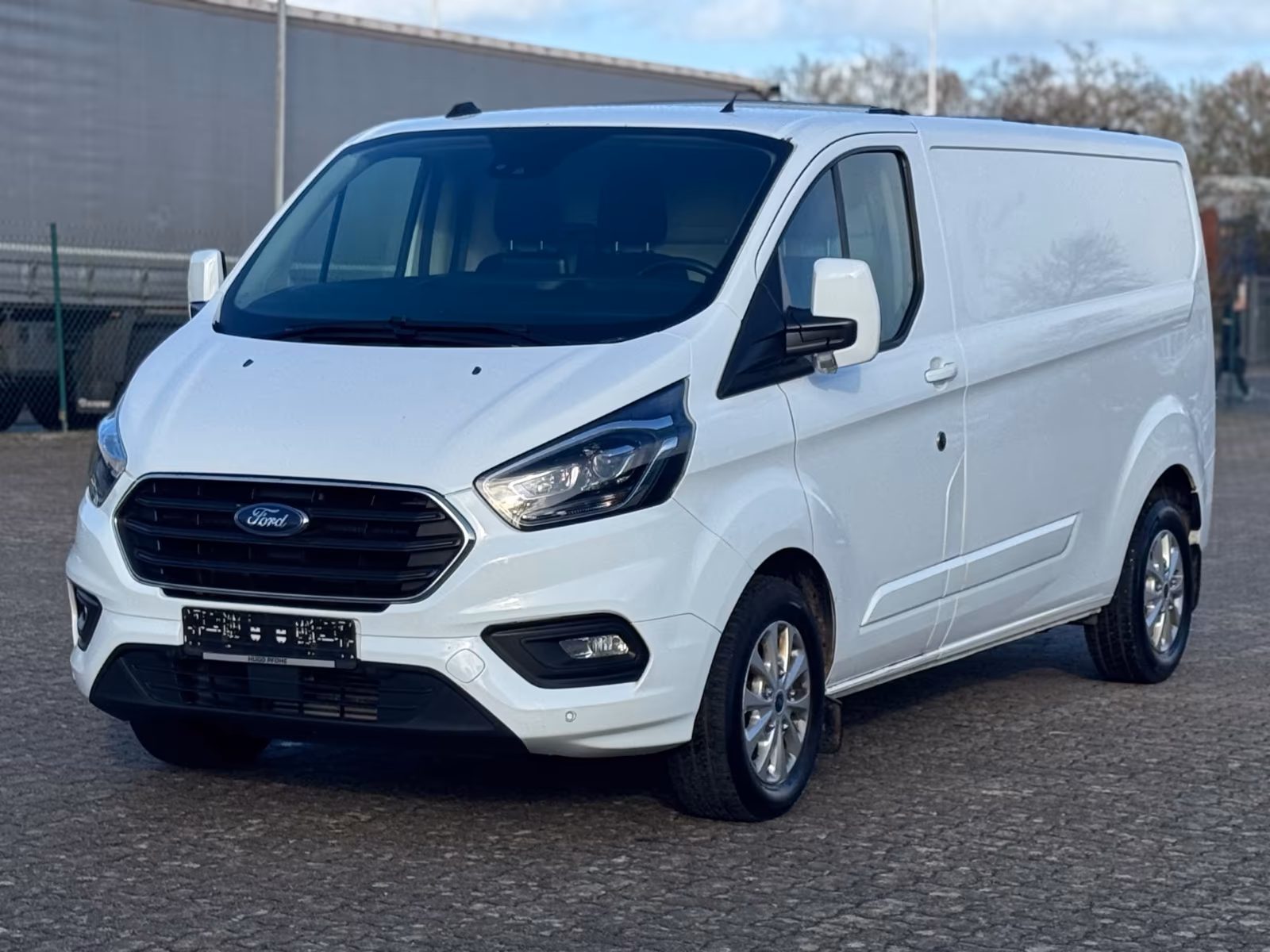 Ford Transit Custom Kasten 320 L2 Limited
