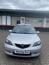 Mazda 2 1.4 16V Exclusive Exclusive - Mazda 2 in Leverkusen