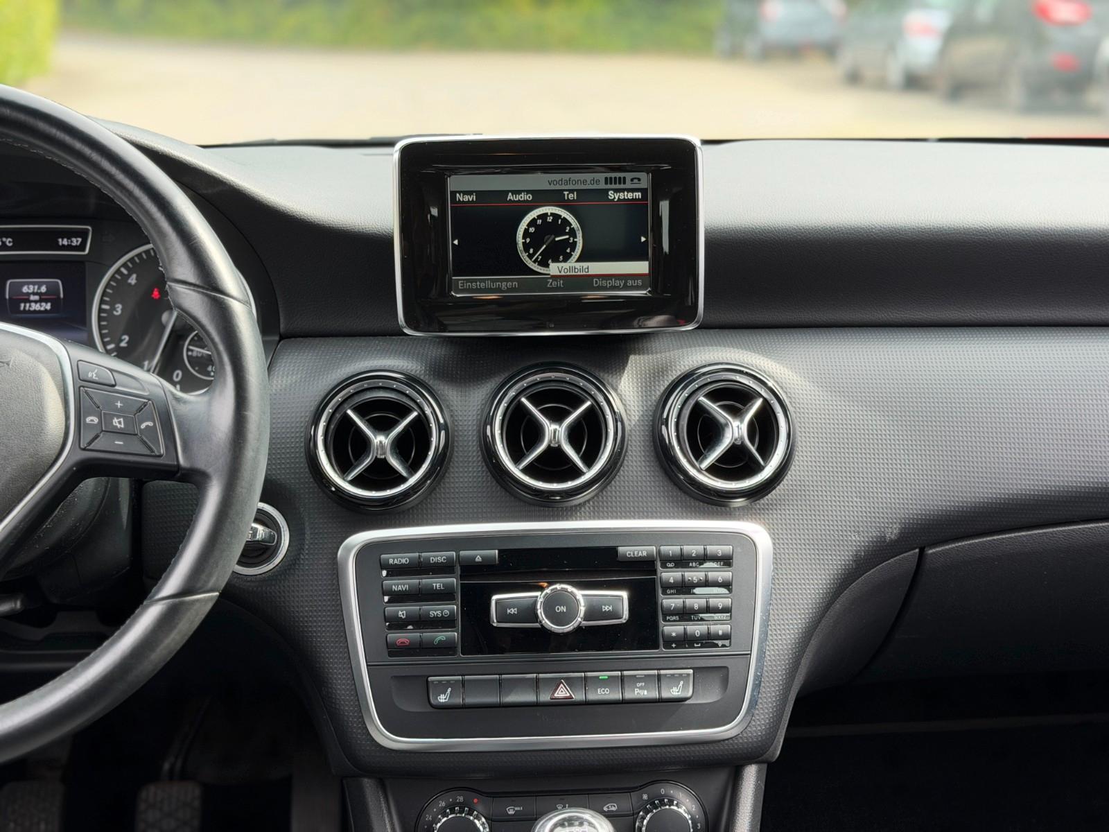 Mercedes-Benz A 180 BlueEfficiency Garantie *Navi*PDC*Bi Xenon