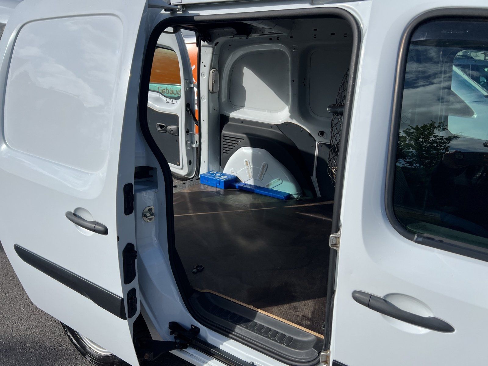Fahrzeugabbildung Mercedes-Benz Citan 112 Kasten Lang AHK Leiterklappe