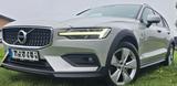 Volvo V60 Cross Country D4 AWD Geartronic  - Volvo V60 Cross Country mit Diesel-Antrieb: Automatik