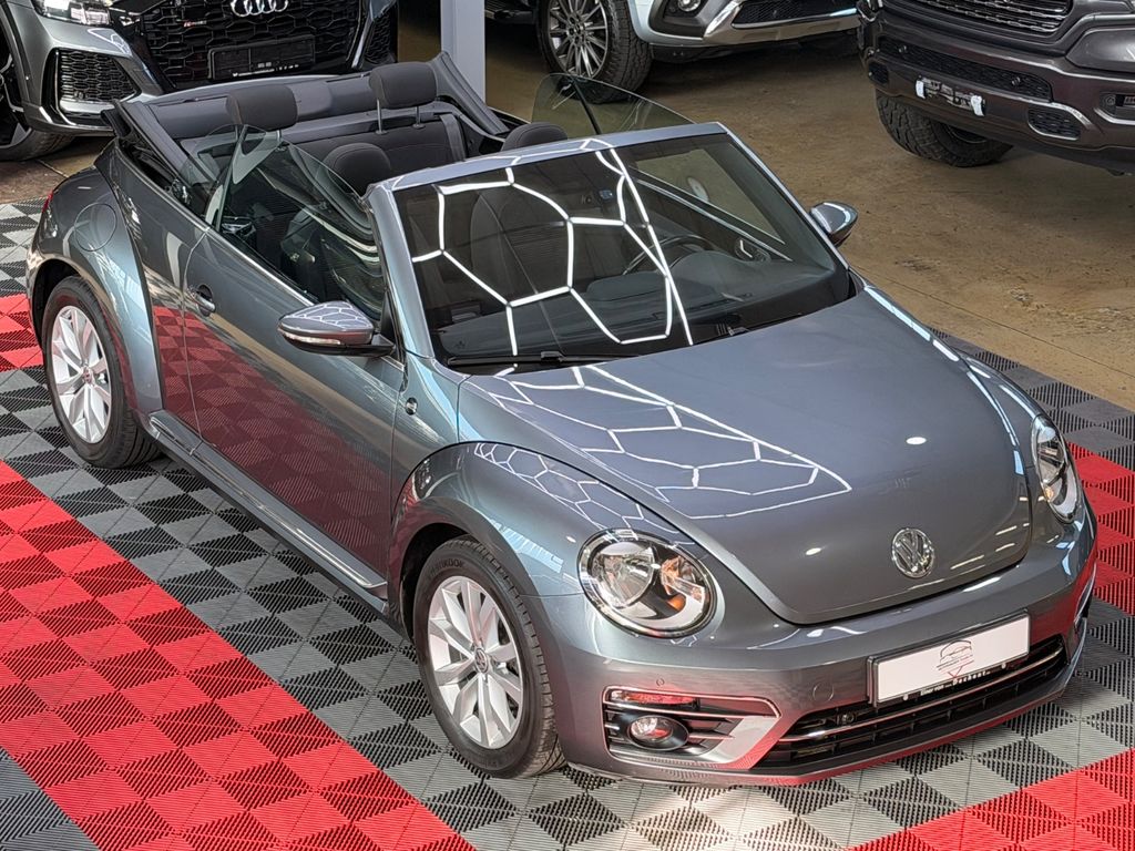 Image of Volkswagen Beetle
