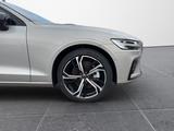 Volvo V60 B4 B DCT Plus Dark +ACC +360°RFK +Pano - Volvo V60: Kombi