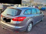 Ford Focus 1,0 EcoBoost 74kW Ambiente Turnier - Ford Focus Ambiente mit Benzin-Antrieb