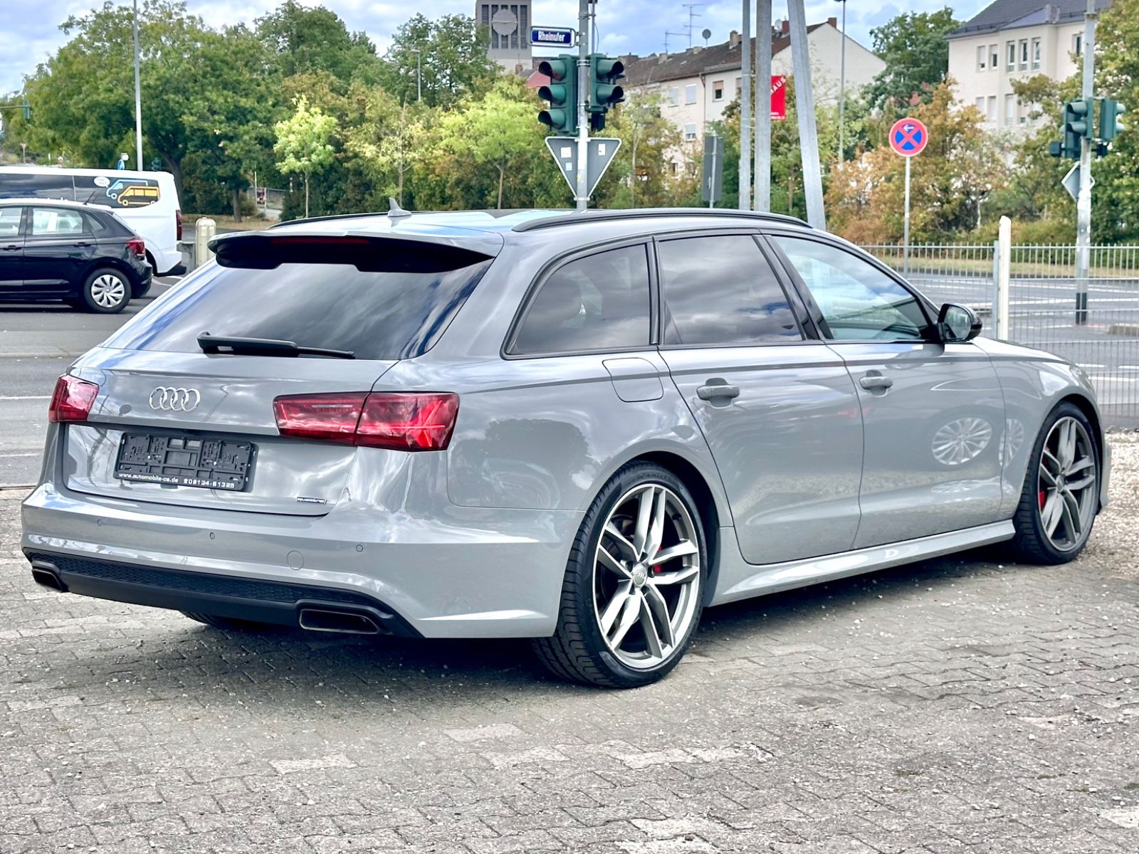 Fahrzeugabbildung Audi A6 AVANT 3.0 TDI QUATTRO COMPETITION CLEAN*2017*