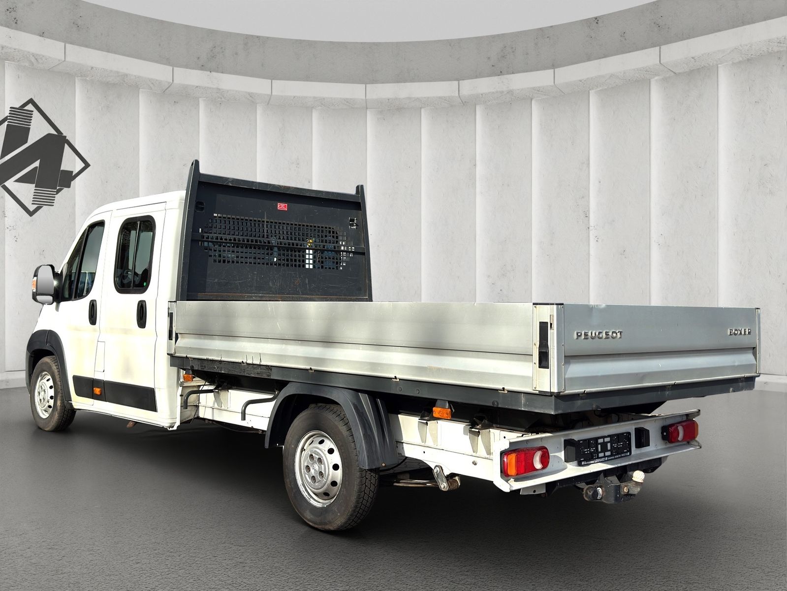 Fahrzeugabbildung Peugeot Boxer 435 L4 BlueHDi 165 DoKa*Klima*AHK*DOPPELK*