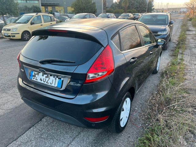 Ford Fiesta 1.4 TDCi 68CV 5 porte Titanium -2009