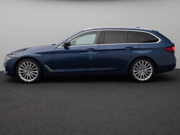 Fahrzeugabbildung BMW 520d Kamera Laser HUD DAB 4xKlima AHK Komfort