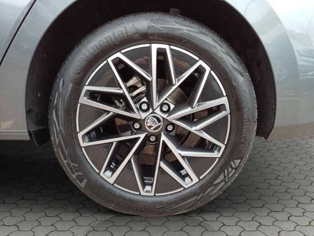 Octavia Combi 2.0 TDI Selection DSG/ACC/AHK/LED/