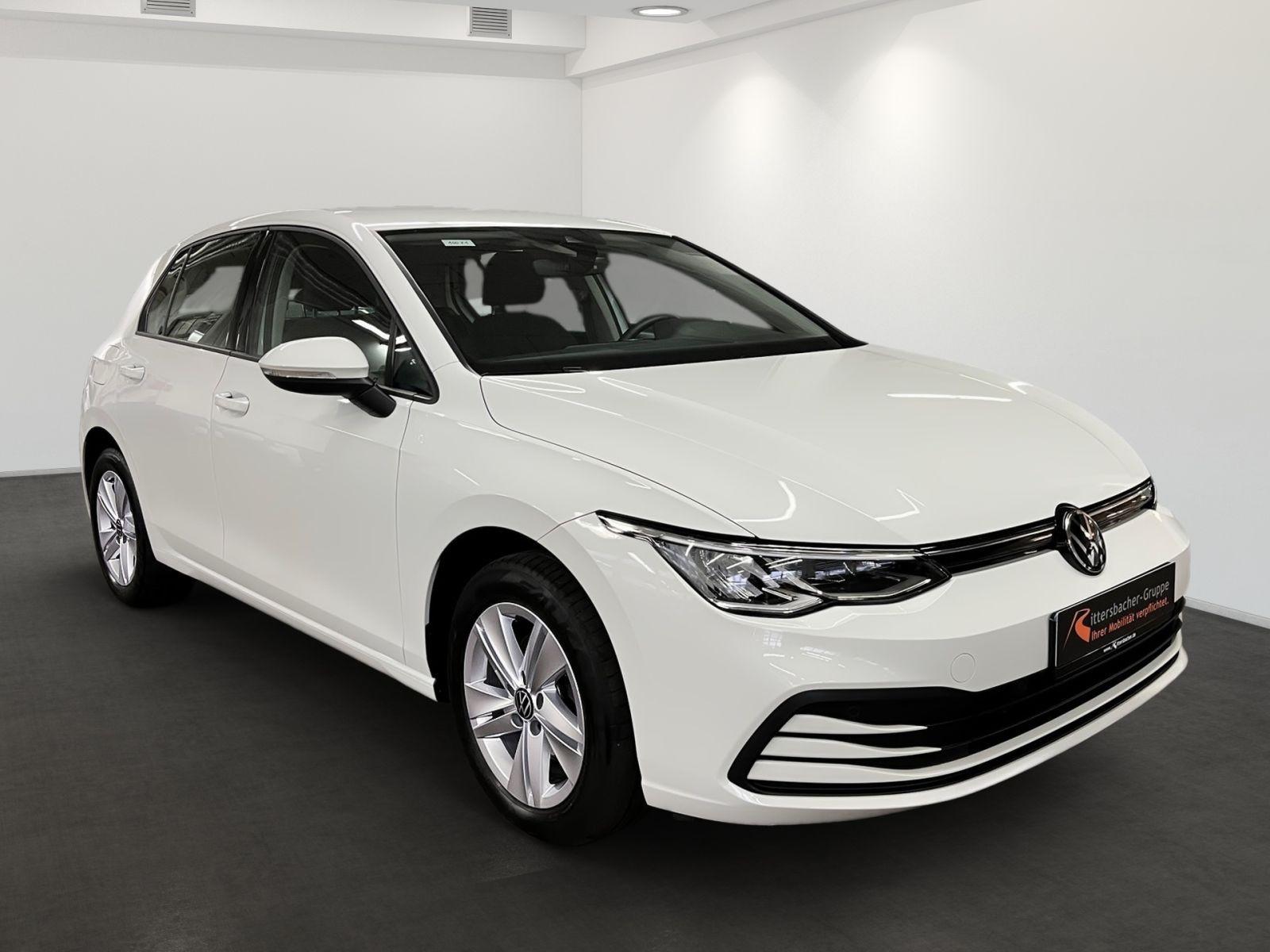 Volkswagen Golf VIII Life 1.0 TSI M6F DAB+ Navi