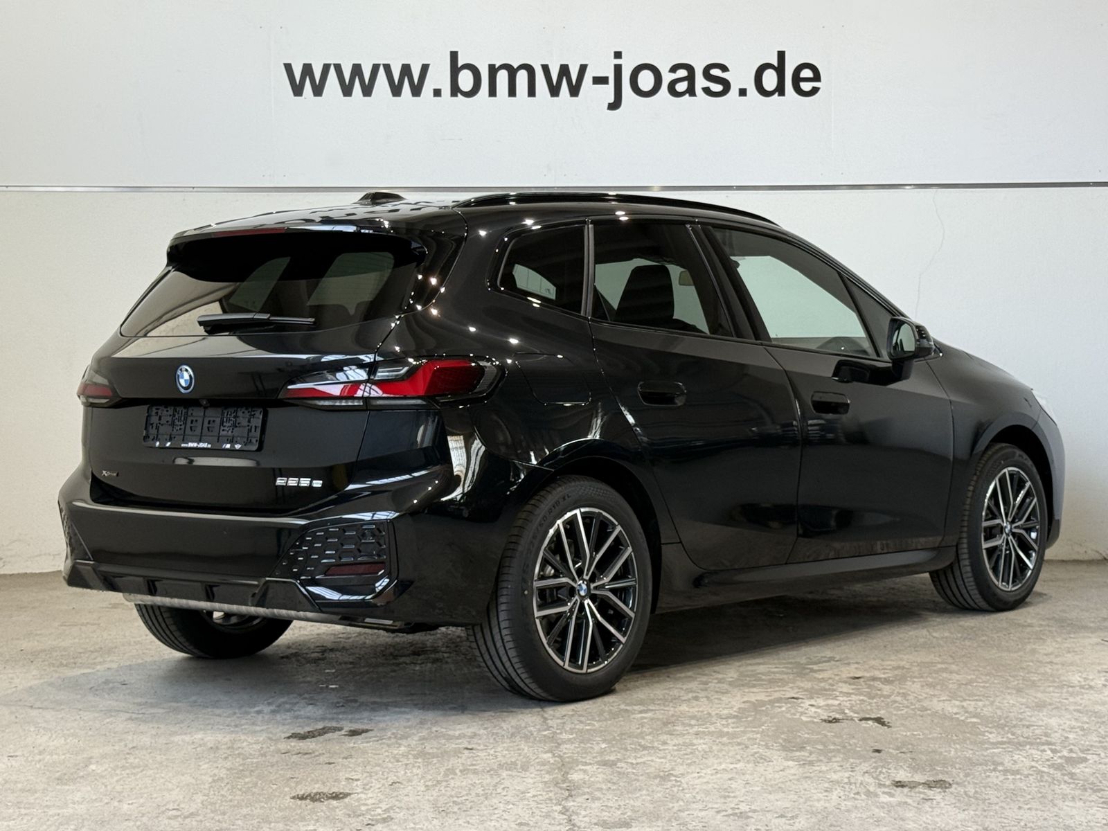 Fahrzeugabbildung BMW 225e xDrive *Komfortzugang *Sportsitze *Head-Up