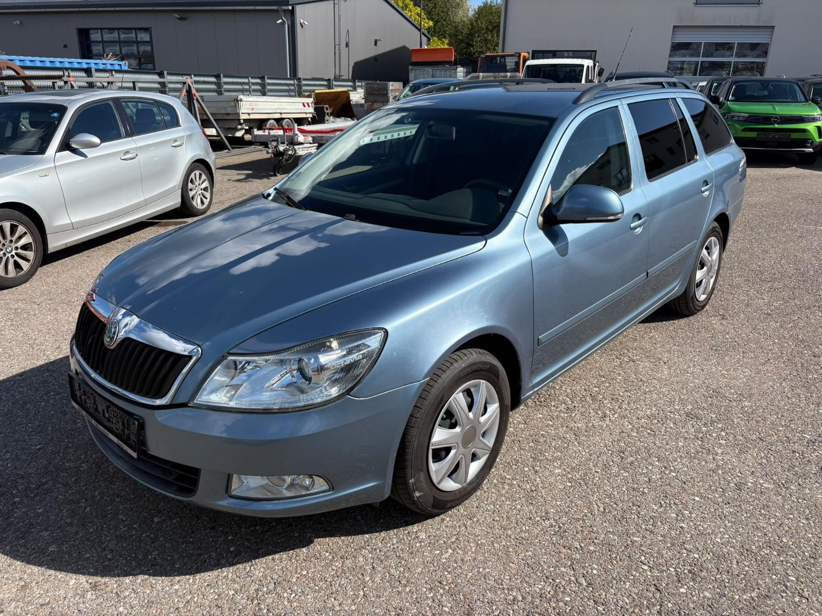 Skoda Octavia Combi Ambiente*2.HD*EURO5*KLIMA*TÜV NEU