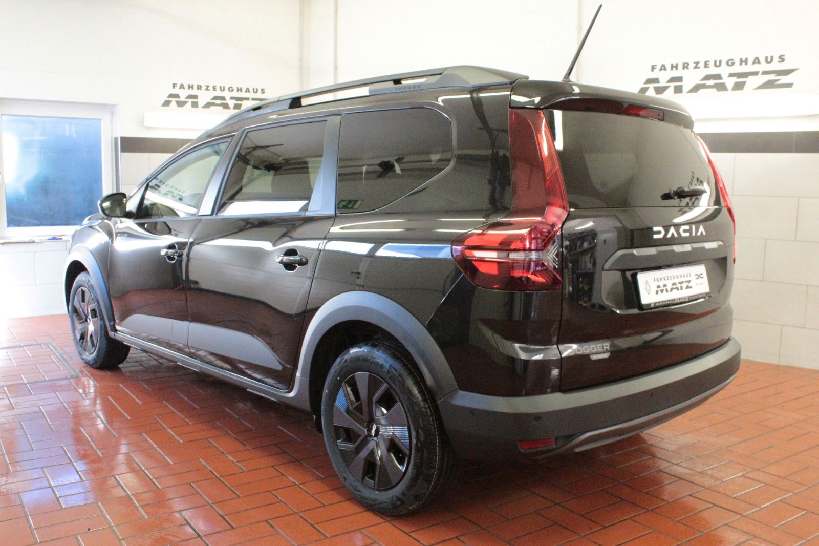 Fahrzeugabbildung Dacia Jogger Hybrid 140 Expression*7-Sitzer*