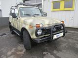 Lada Niva 4x4  AHK RADIO LED RAPTOR BÜGEL TRITTBRETTE - Lada Niva aus 2010
