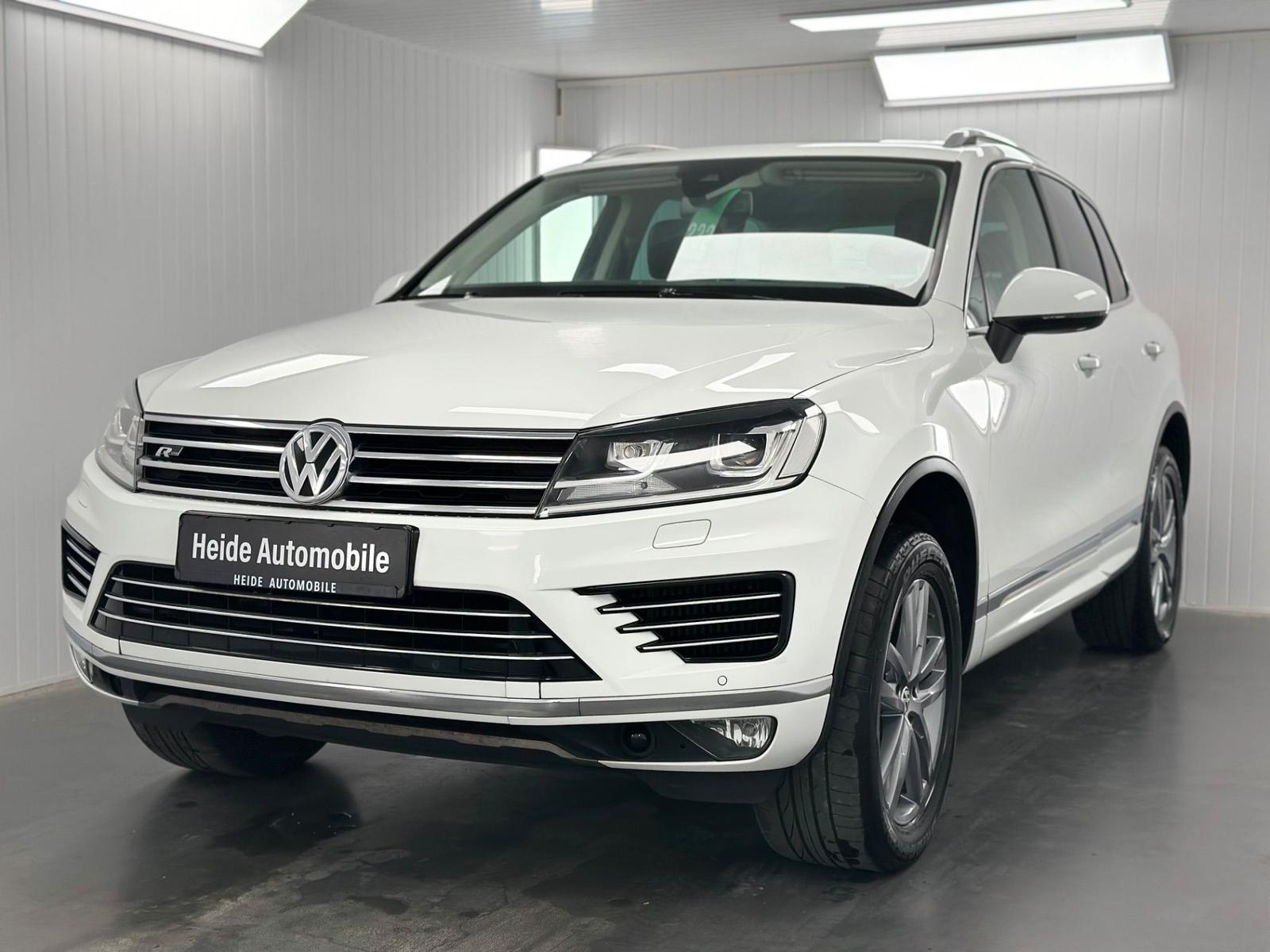 Volkswagen Touareg 3.0 V6 TDI R-LINE 1.HAND PANO AHK STHZ