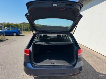 Volkswagen Passat Variant - 7