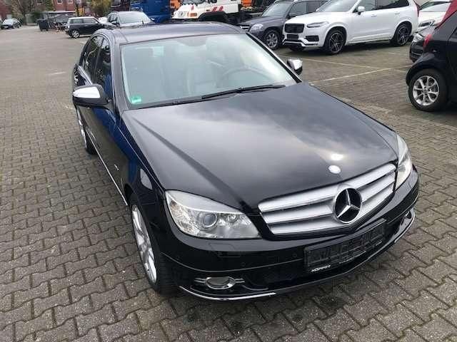 Mercedes-Benz Avantgarde, Voll-Leder, Navi Comand