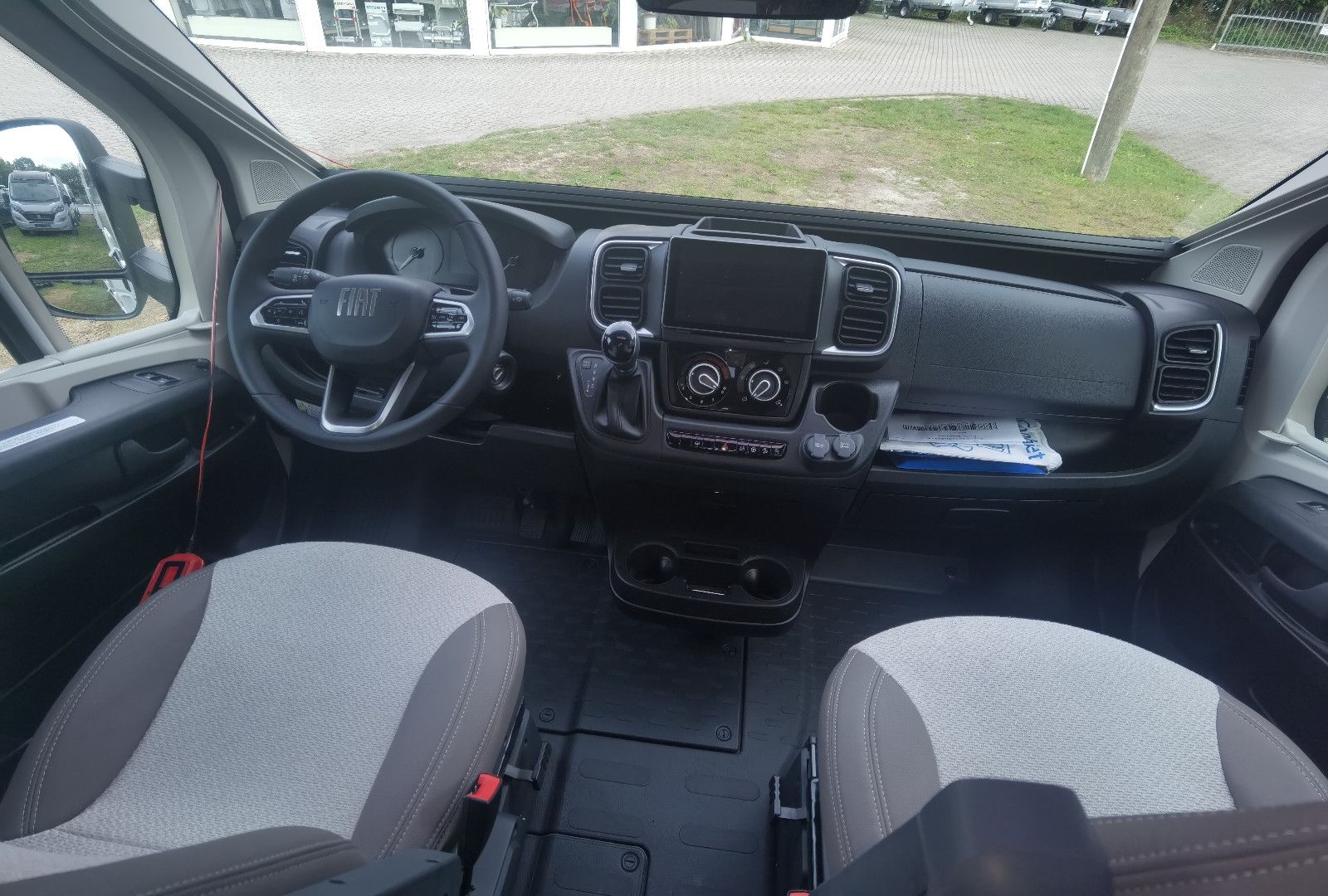 Fahrzeugabbildung Challenger 260 Ultimate Edition