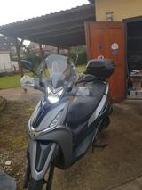 Kymco 300 mit Sitz und Griffheizung - KYMCO ROLLER 300