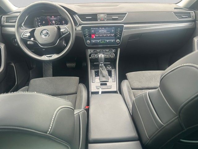 Skoda Superb - Bild 11
