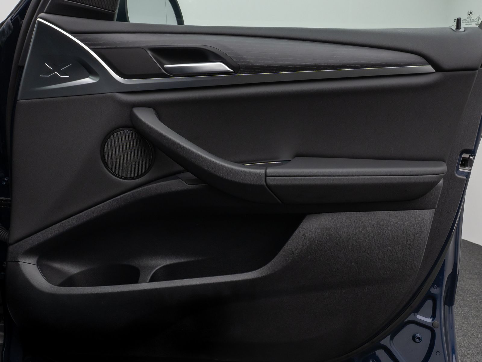 Fahrzeugabbildung BMW X3 xD20d Kamera DAB HiFi Lenkrhz AHK Alarm Sport