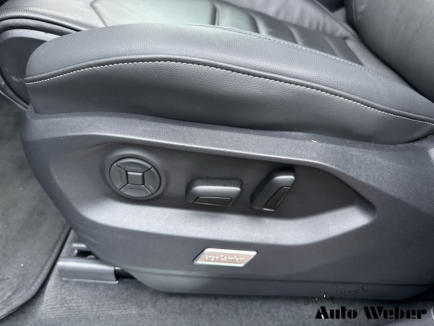 Volkswagen Touareg - Bild 17