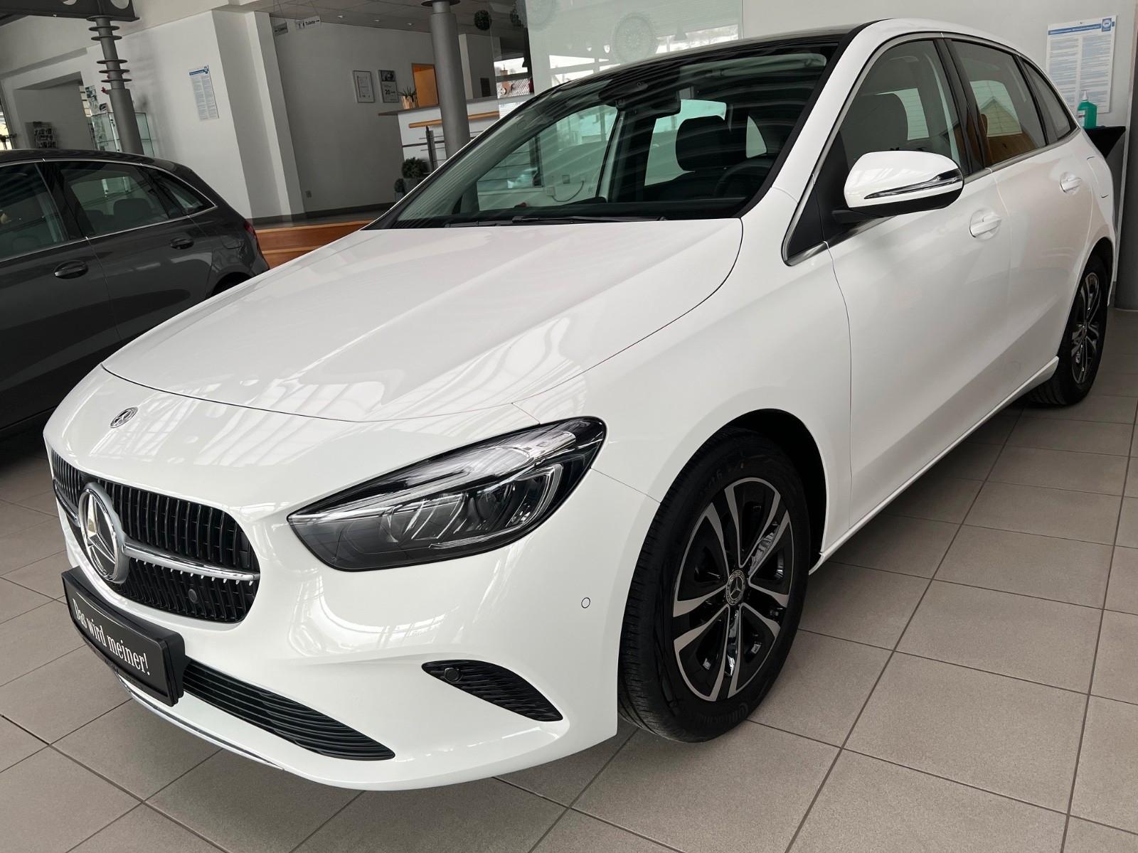 Mercedes-Benz B 200,Progressive, PANO,AHK,LED,RFK