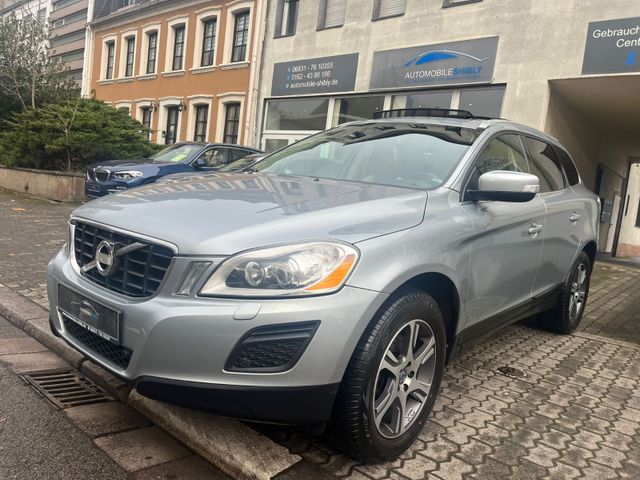 Volvo XC60 Summum AWD Leder, Xenon, PANORAMA