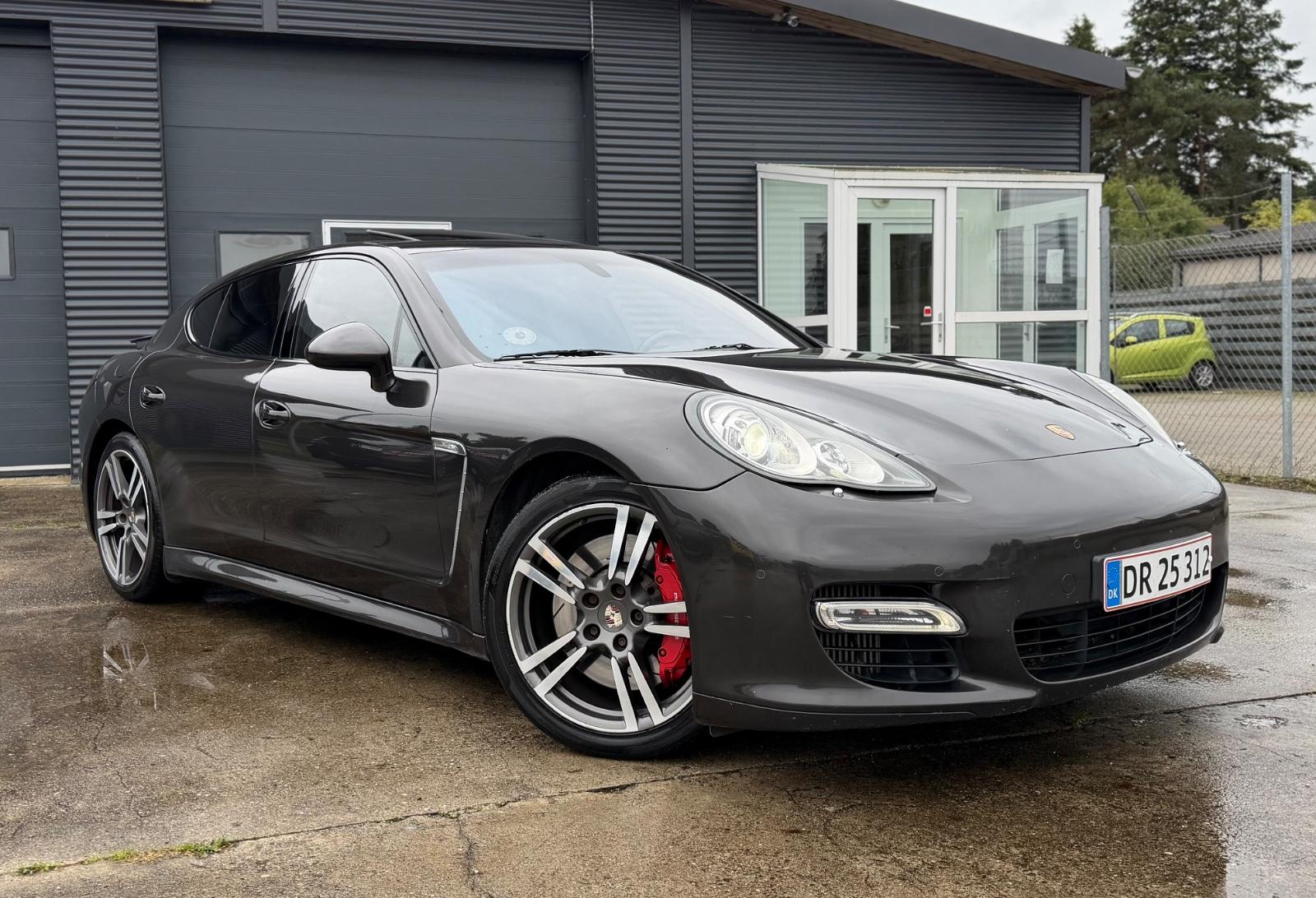 Porsche Panamera Turbo 4.8 V8 500ch - Burmester - PDCC - Pack Chrono - Suspension pneumative