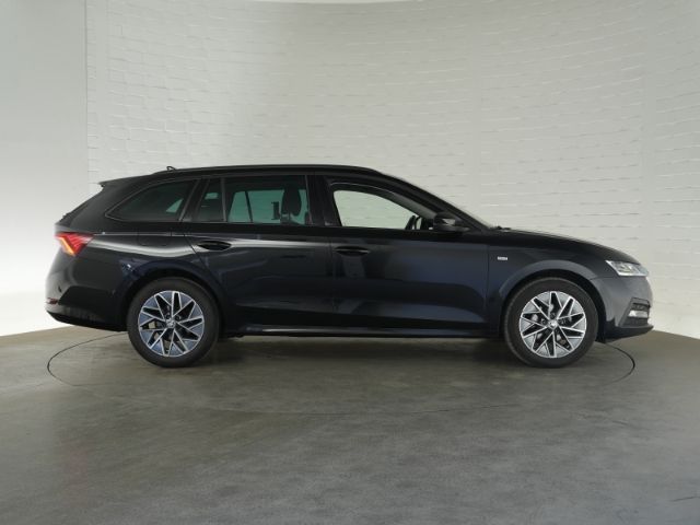 Octavia COMBI TOUR TDI DSG+AHK+KLIMA+NAVI+LED-SC