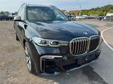 BMW X7 Baureihe X7 M50 d M Paket 22 Zoll Pano - BMW X7 Gebrauchtwagen in Berlin