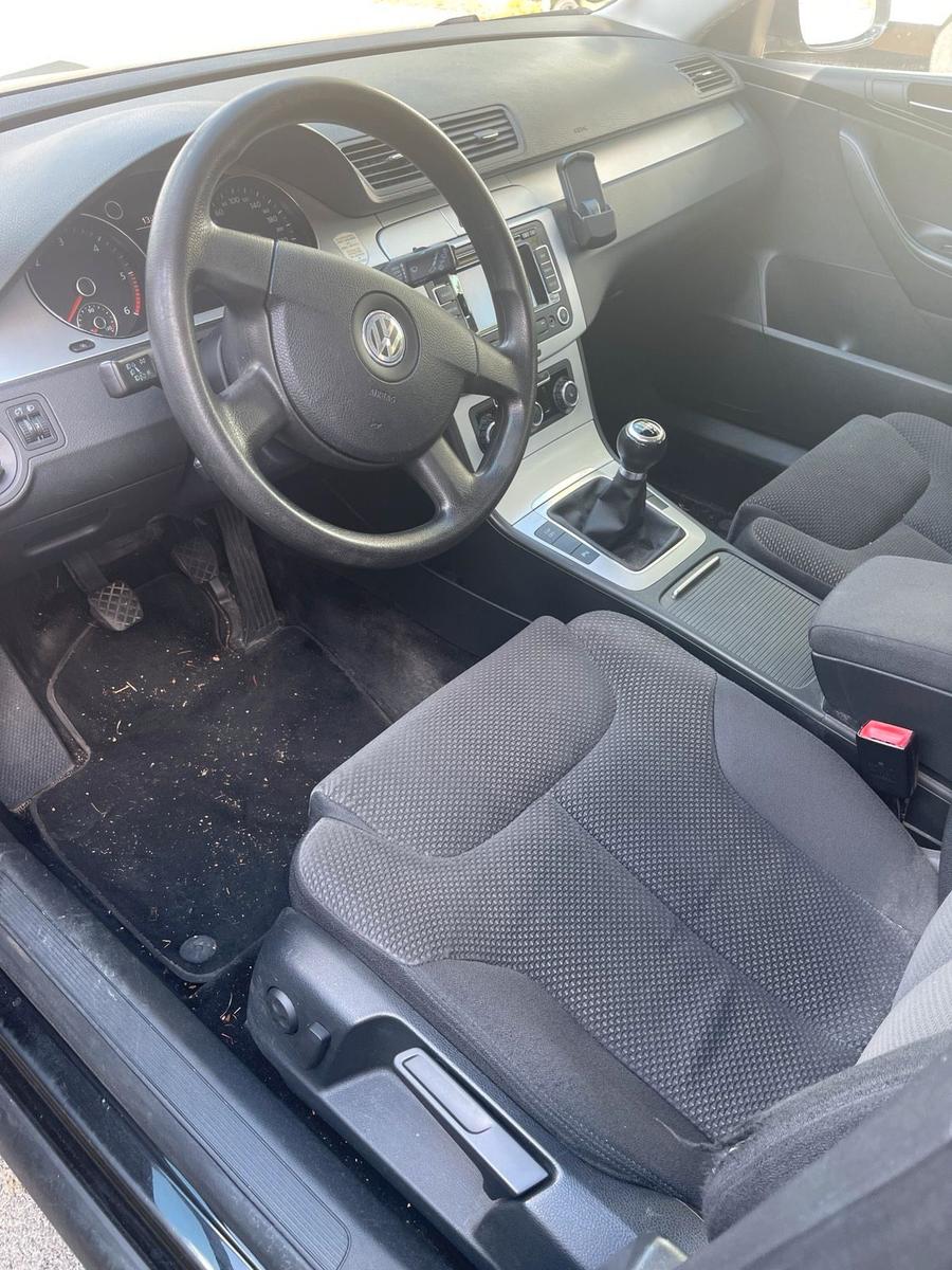 Volkswagen Passat 2010 — двигун 140 HP (103kW)