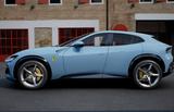 Ferrari Purosangue - blaue Ferrari Purosangue