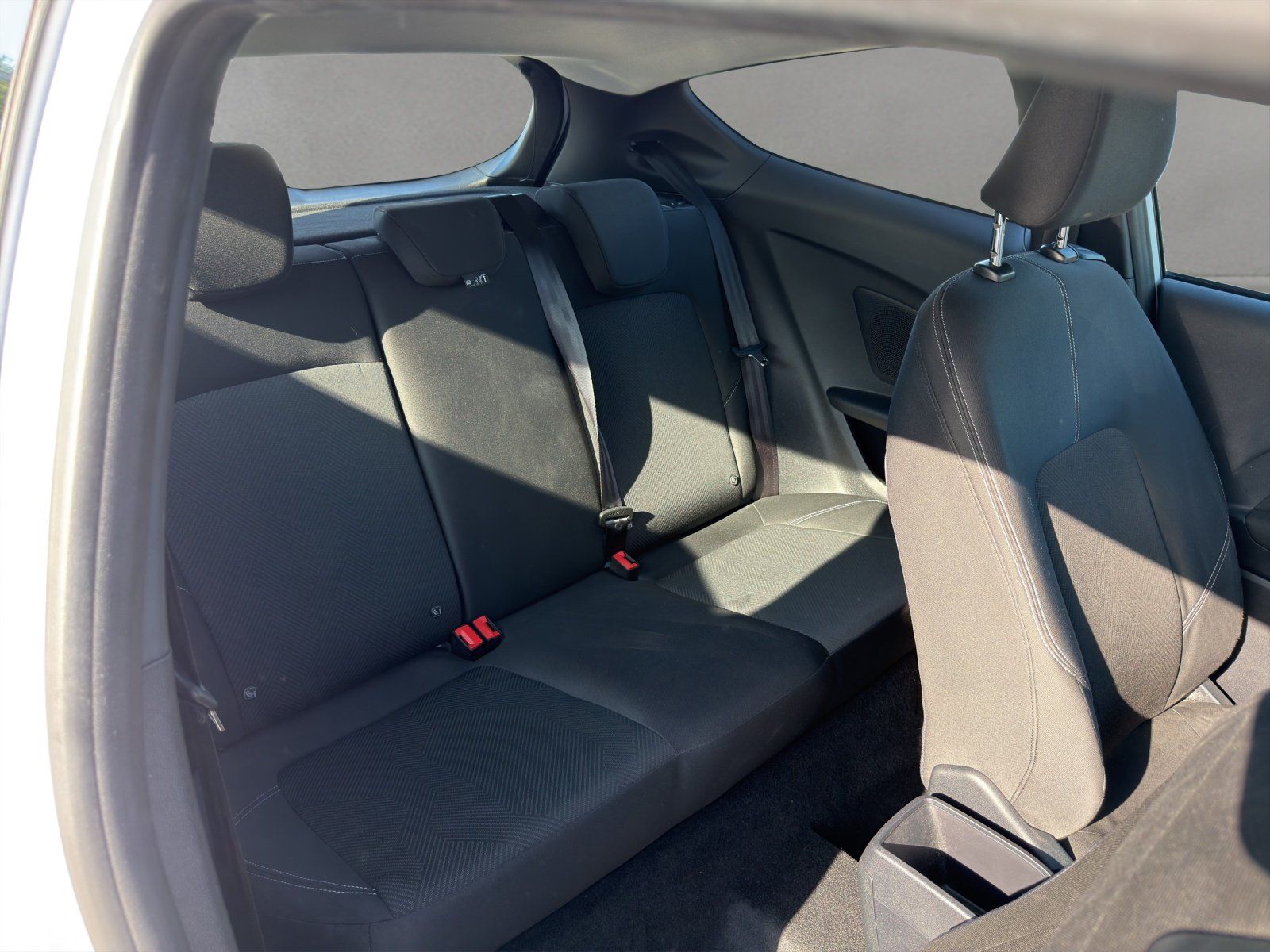 Fahrzeugabbildung Ford Fiesta 1.1 Cool & Connect TEMPOMAT/PDC/KLIMA/DAB